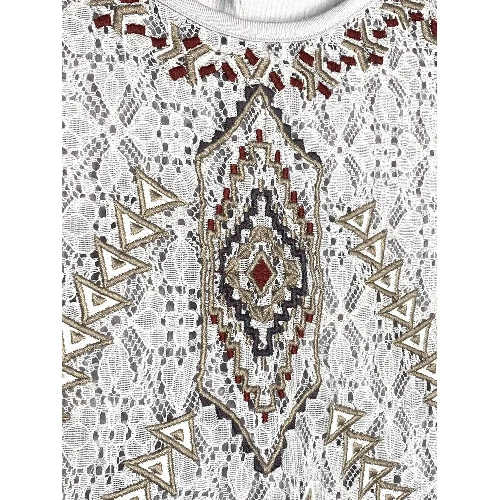 Free People‎ blouse Size XS 3/4 Sleeve boho tribal crochet Embroidered gray top